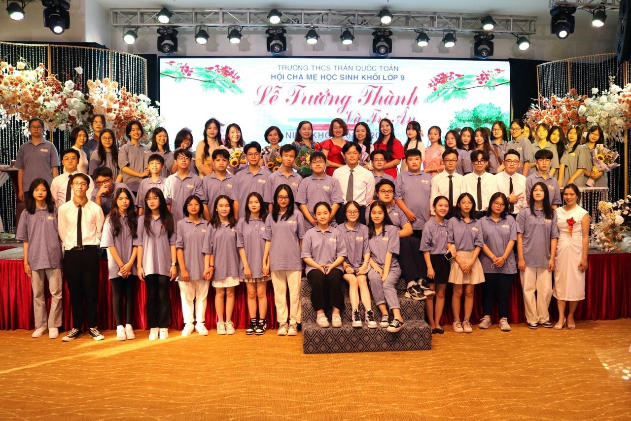 GỬI CÁC CON KHỐI 9 (Niên khóa 2018-2022)